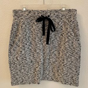 Lou and Grey Skirt with velvet ribbon tie. NWT. Sz XS